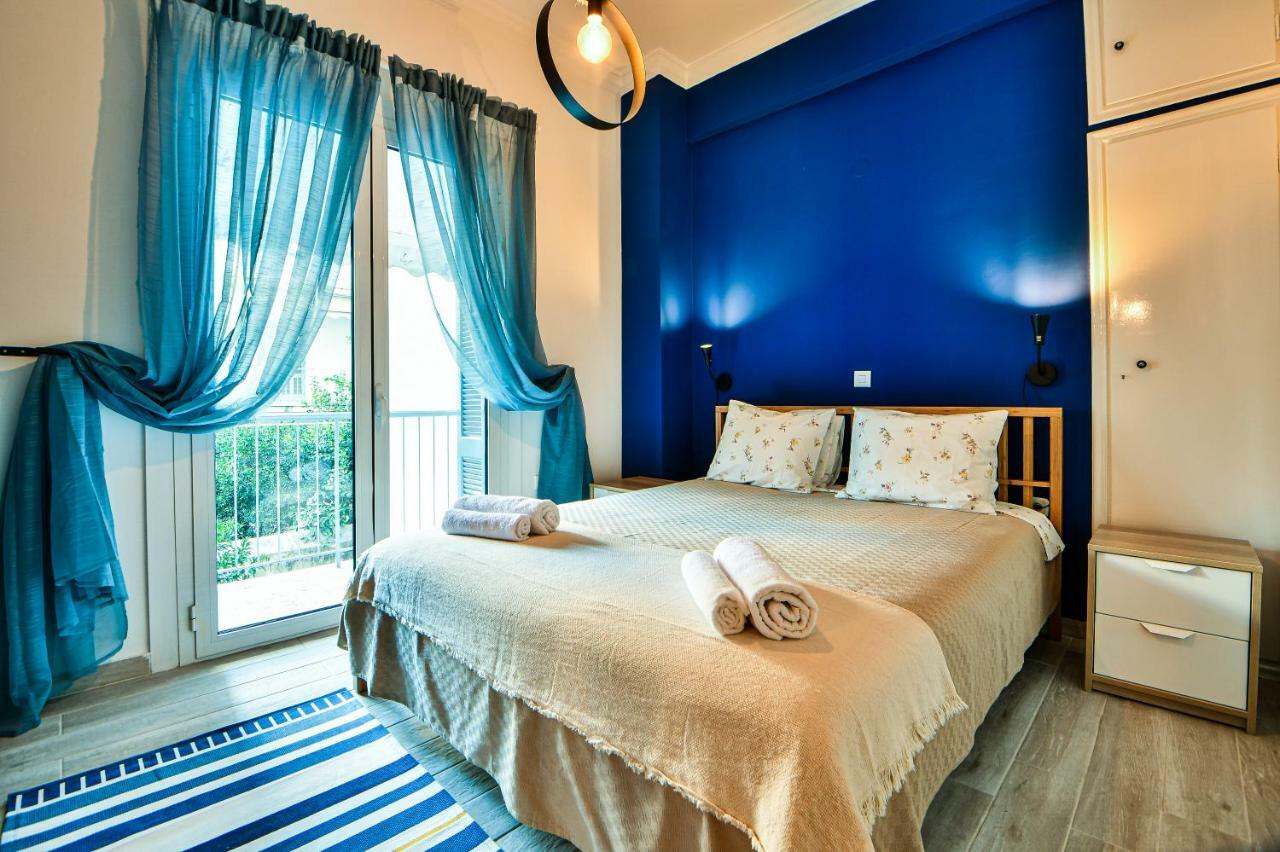 Cozy Blue Apartment By Zain Atenas Exterior foto